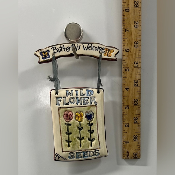 VTG Blue Sky Clayworks Butterfly's Welcome Wild Flower Seeds Plaque Wall Hanging - Picture 3 of 6